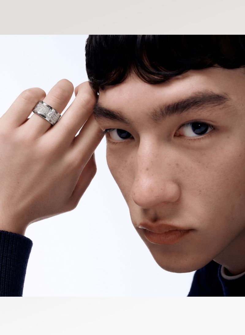 Ba1en*iaga rings